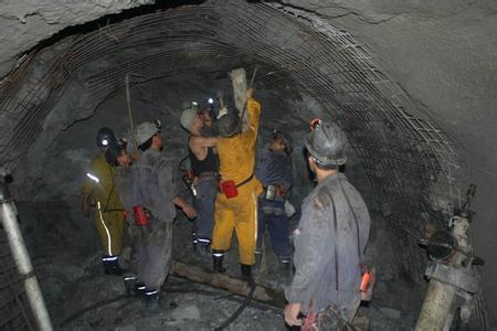武定工程爆破中的危险因素分析以及应对工程爆破危险的措施